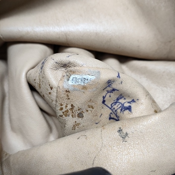 Chanel Tote Bag Black Leather - Picture 9 of 10